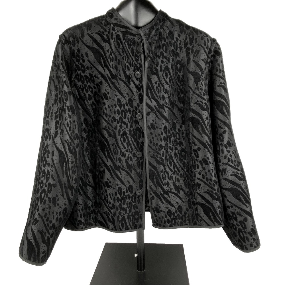 Chico's Long Sleeve Reversible Jacket Womens L Black Gray Elegant LKNU Brocade